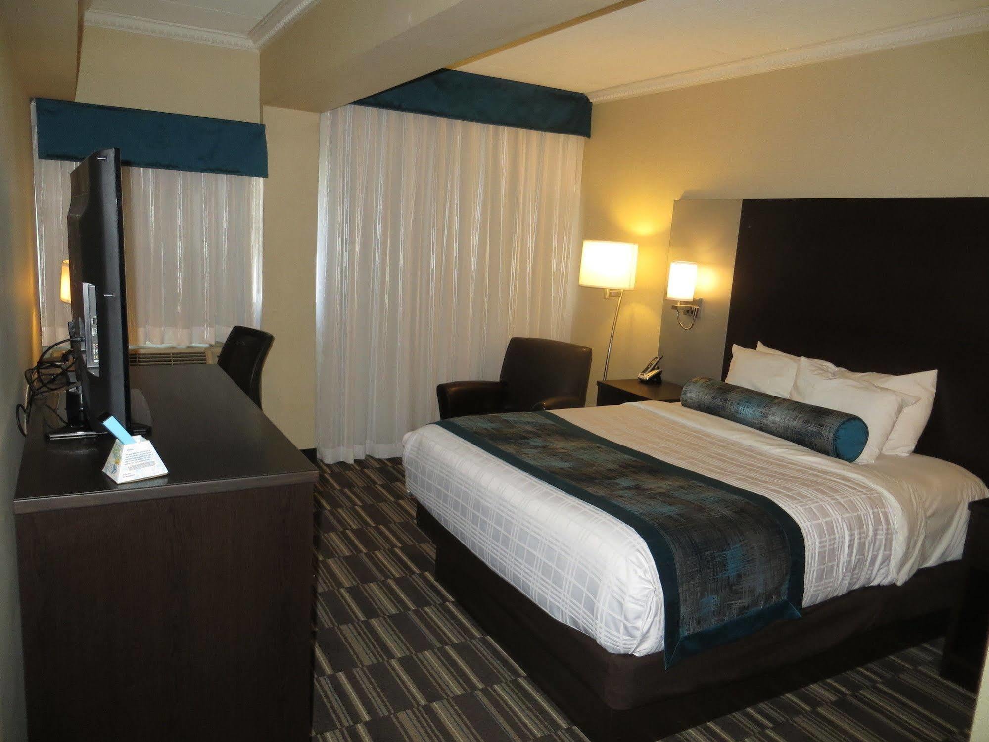 Best Western Downtown Sudbury Buitenkant foto